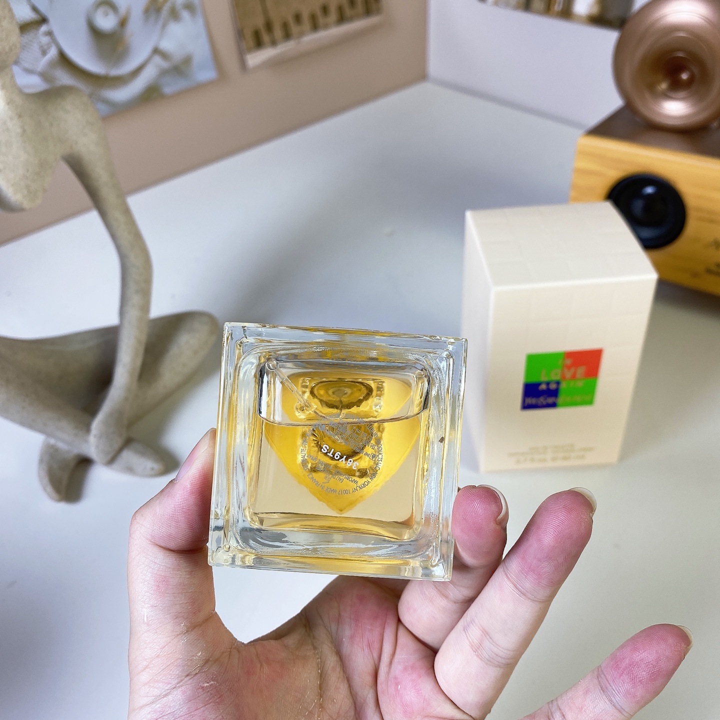 Saint Laurent perfume